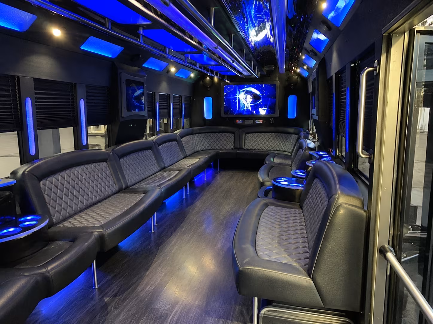 bloomfield 28 passenger party bus interior