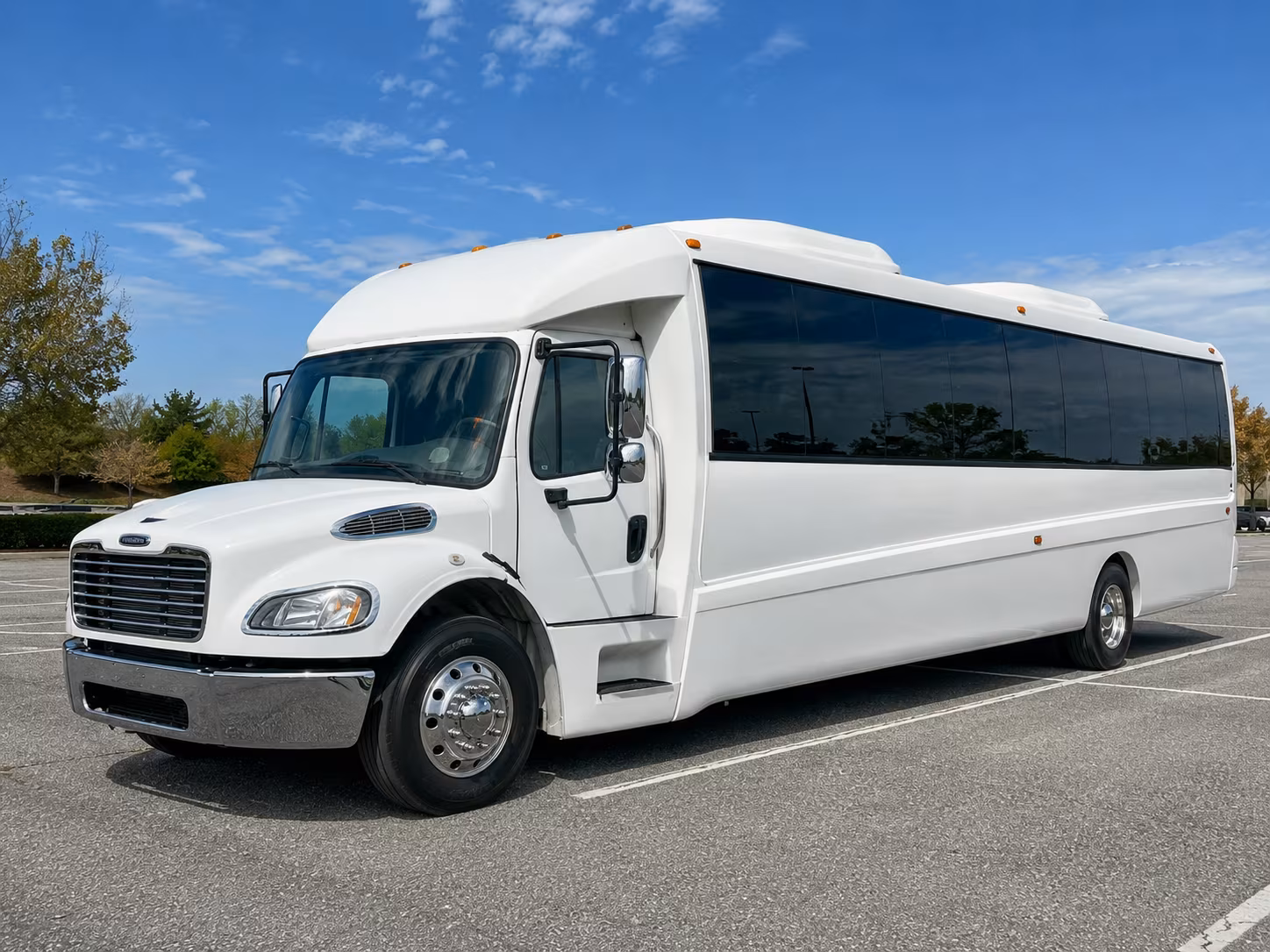 bloomfield 30 passenger party bus