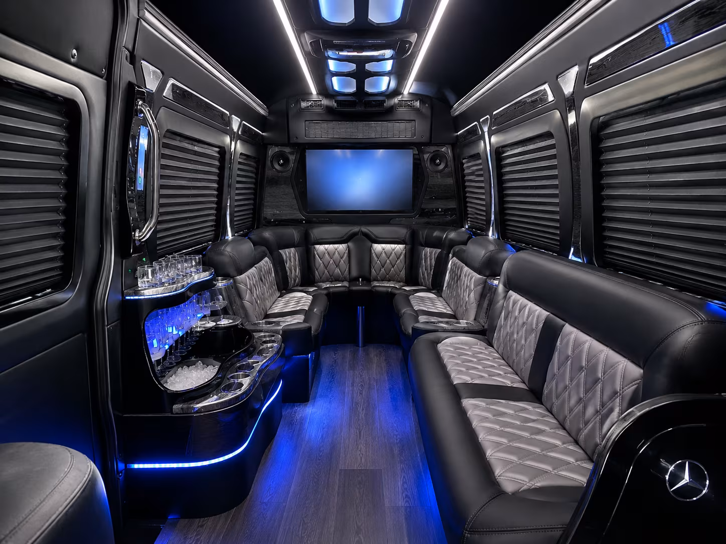 choosing the right bus size for your bloomfield corporate group is simple