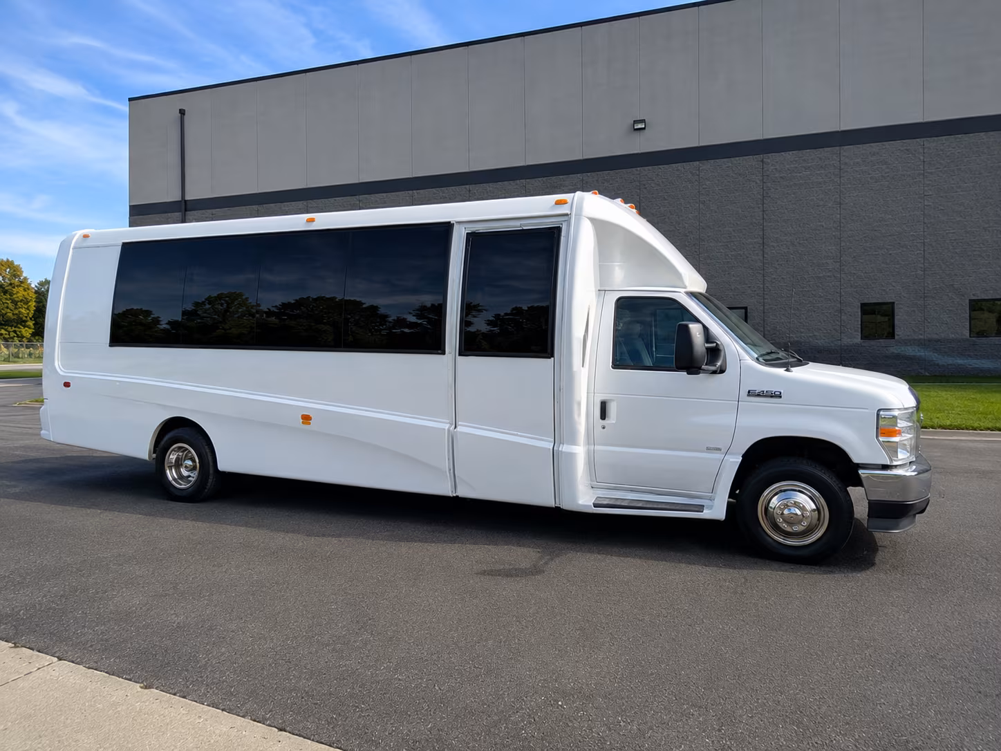 for the best yankees and mets game trips from bloomfield one bus beats five cars each time